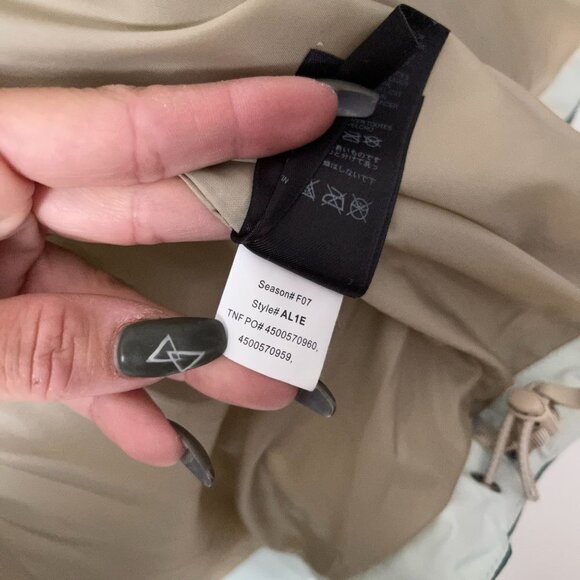 The North Face Size S Mountain Light Gore Tex Shell Jacket Green Waterproof - Picture 9 of 11